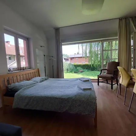 Rose House - Greenline