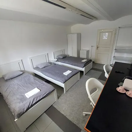 Rose House - Greenline * Ljubljana