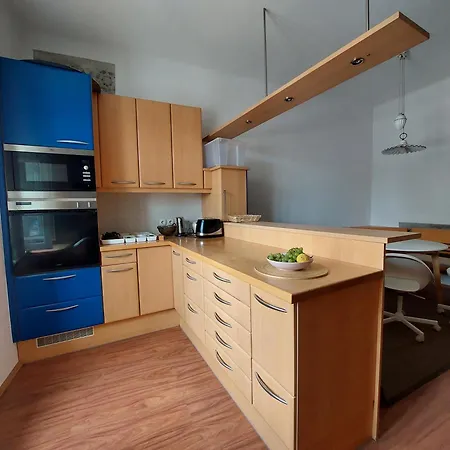 Gæstehus Rose House - Greenline Ljubljana