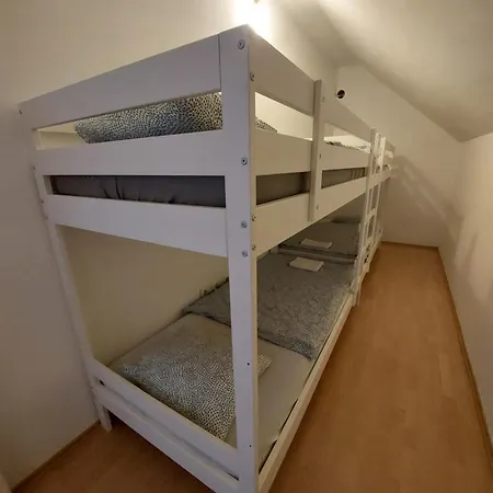 Rose House - Greenline * Ljubljana