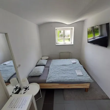 Rose House - Greenline * Ljubljana