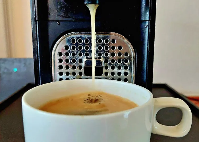 Rose House - Greenline *