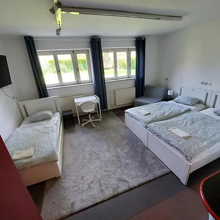 Rose House - Greenline Lubiana