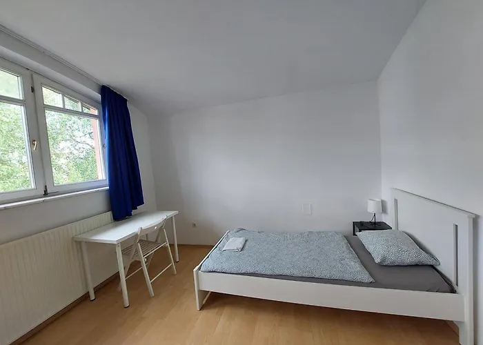 Rose House - Greenline Guest house *