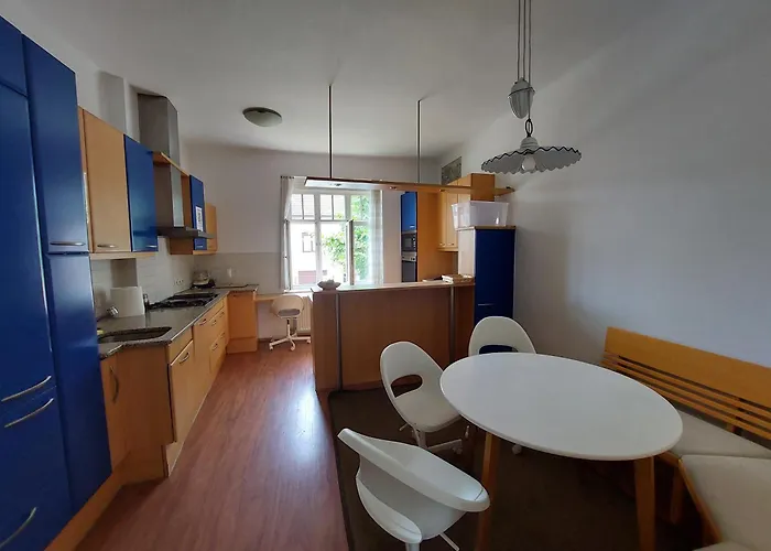 Rose House - Greenline Guest house Ljubljana